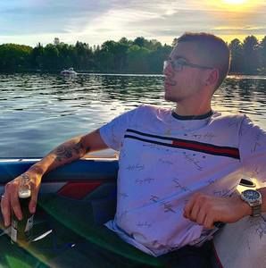 Meet your Posher, Mike